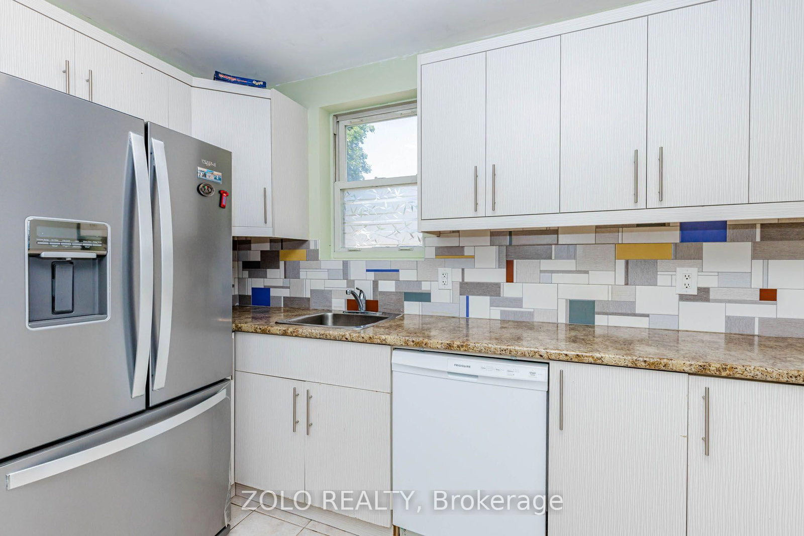236 Parkdale Avenue S • Hamilton, ON photo 16
