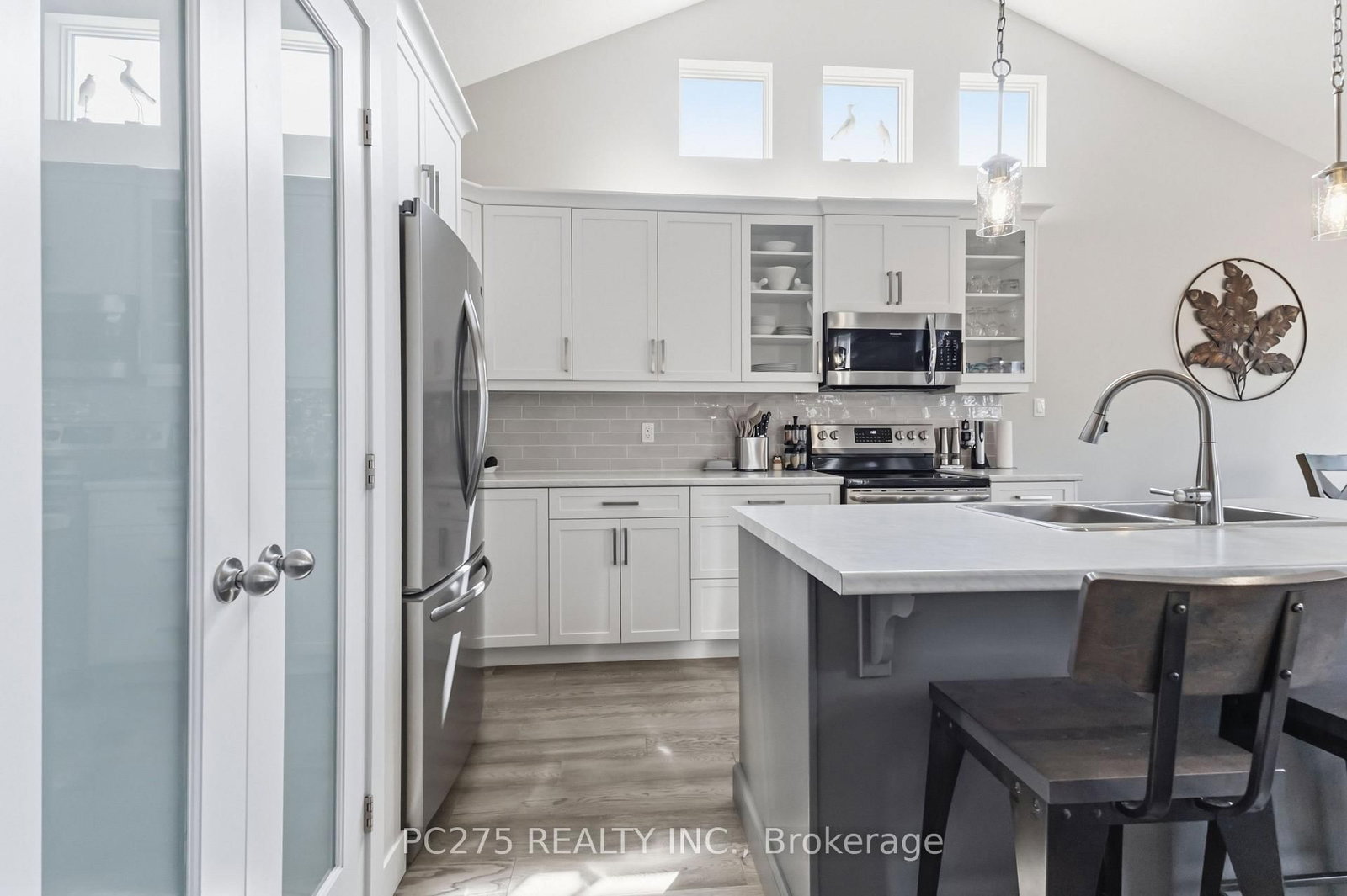 246 Hill Street • Central Elgin, ON photo 12