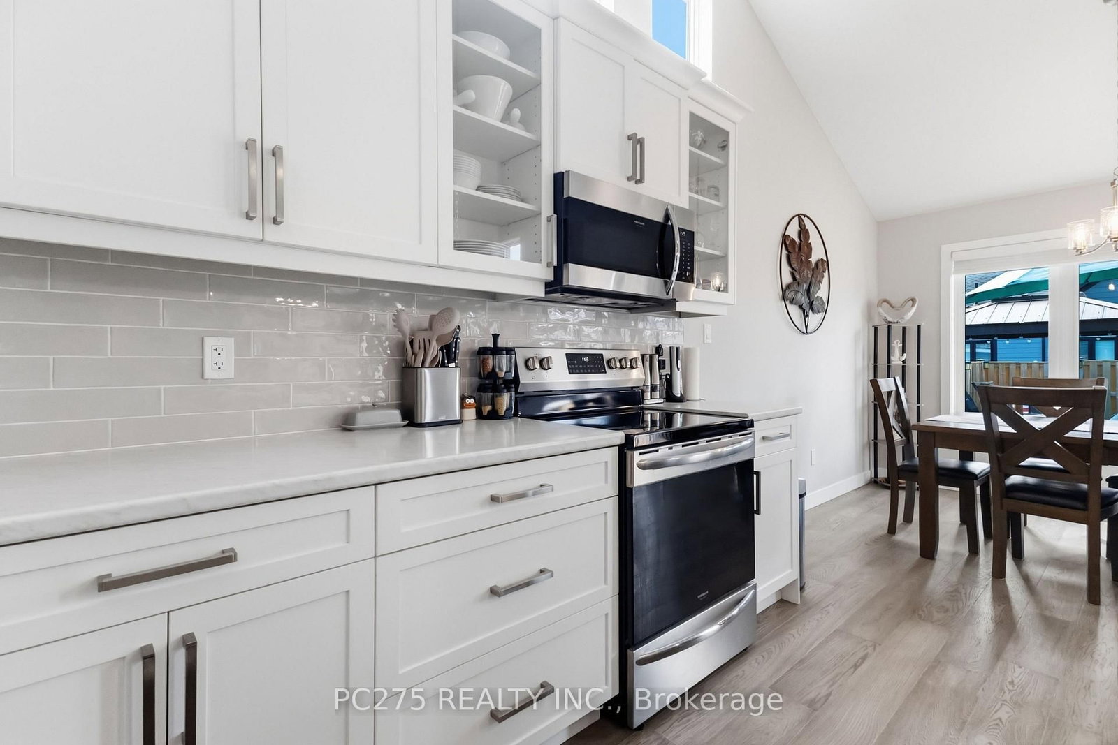 246 Hill Street • Central Elgin, ON photo 15