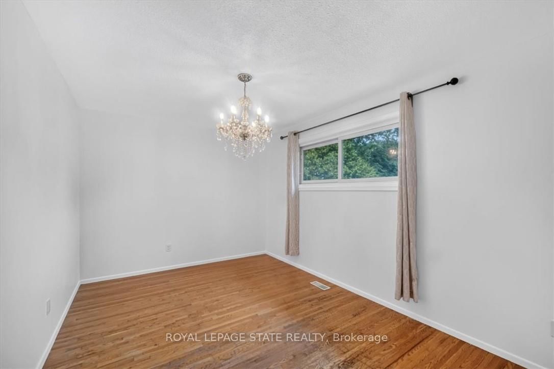 27 Gretna Court • Hamilton, ON photo 18