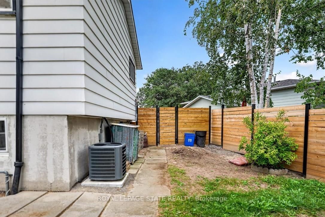 27 Gretna Court • Hamilton, ON photo 34