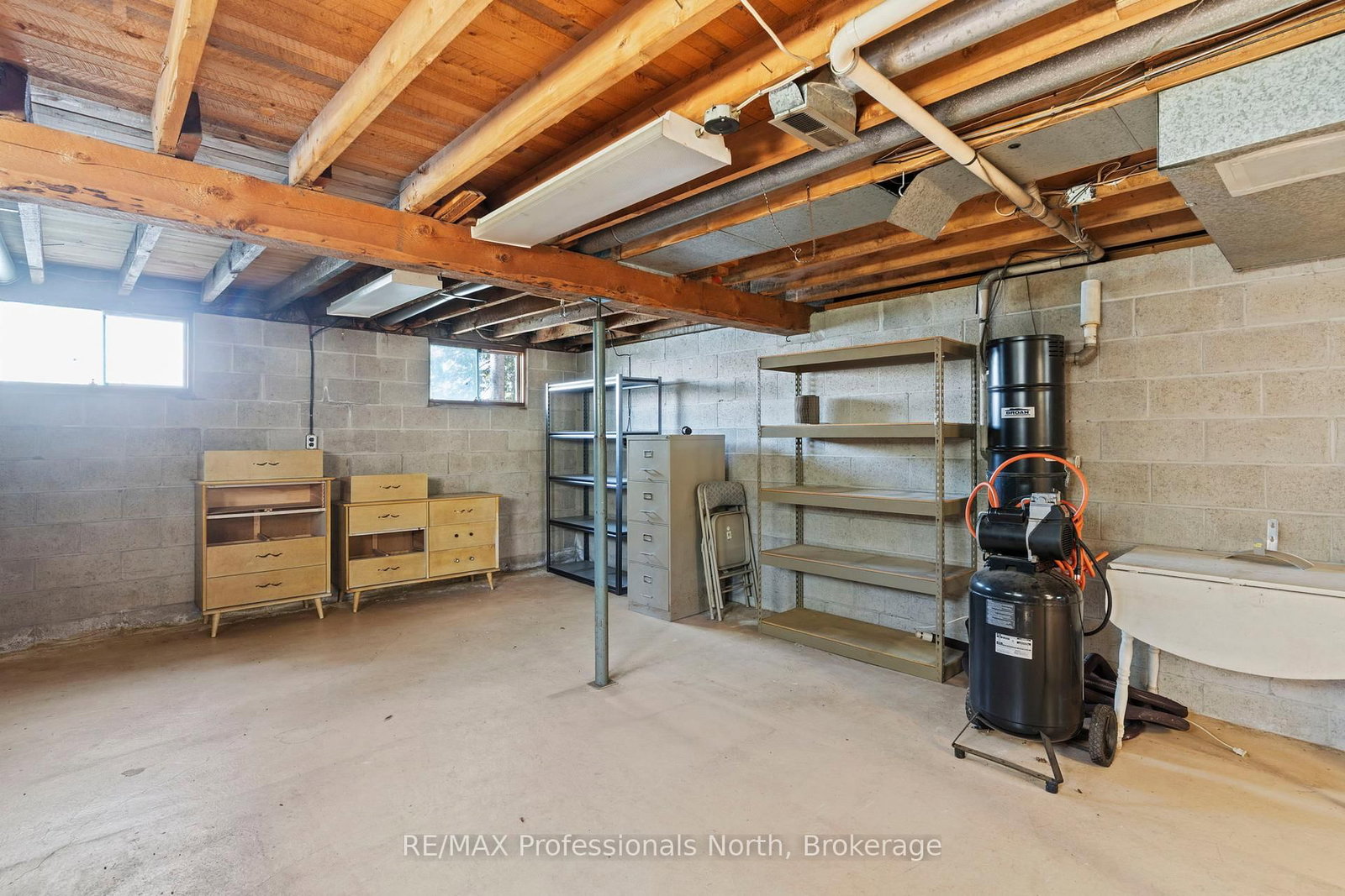 1014 Log Cabin Lane • Dysart et al, ON photo 22