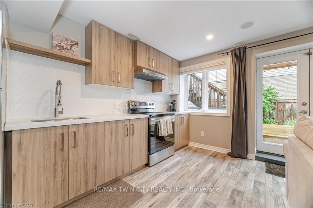 387 Gravel Ridge Trail • Kitchener, ON photo 36