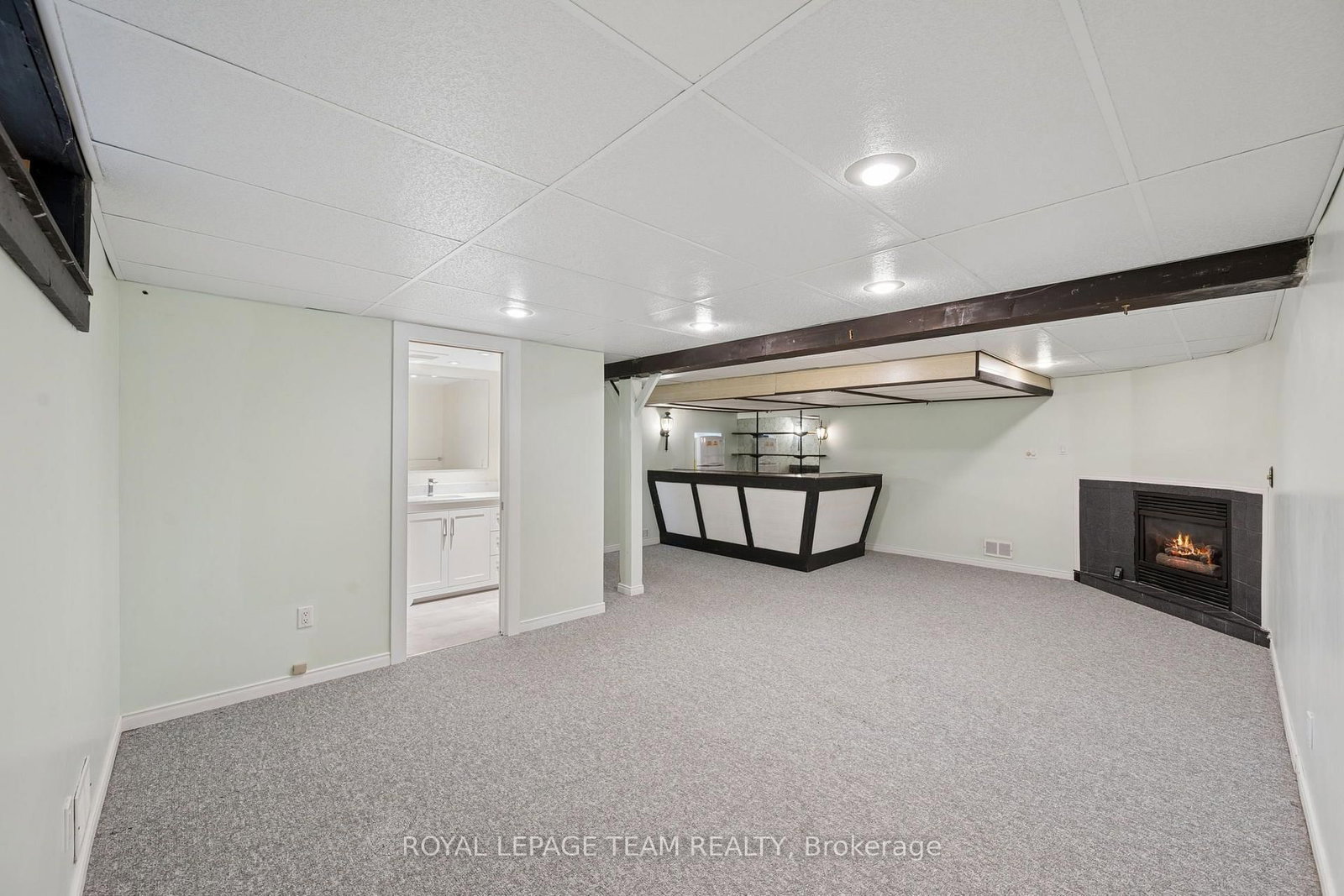 22 Redpine Drive • Ottawa, ON photo 21
