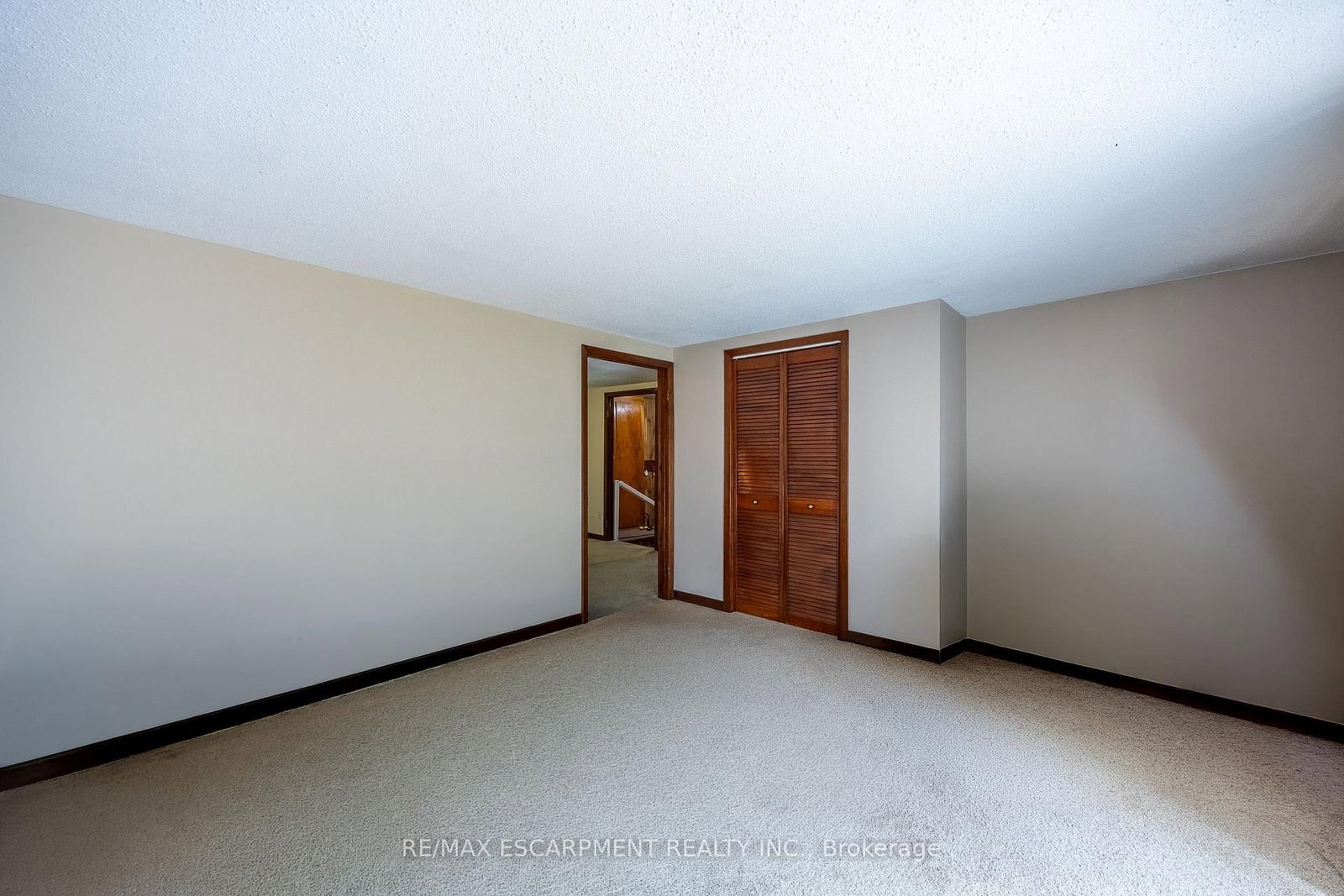 1032 Main Street • Norfolk, ON photo 21