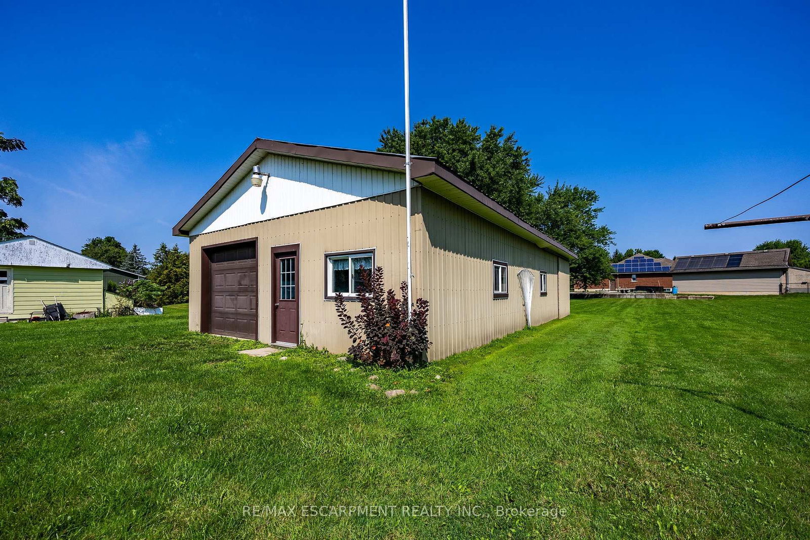 1032 Main Street • Norfolk, ON photo 5