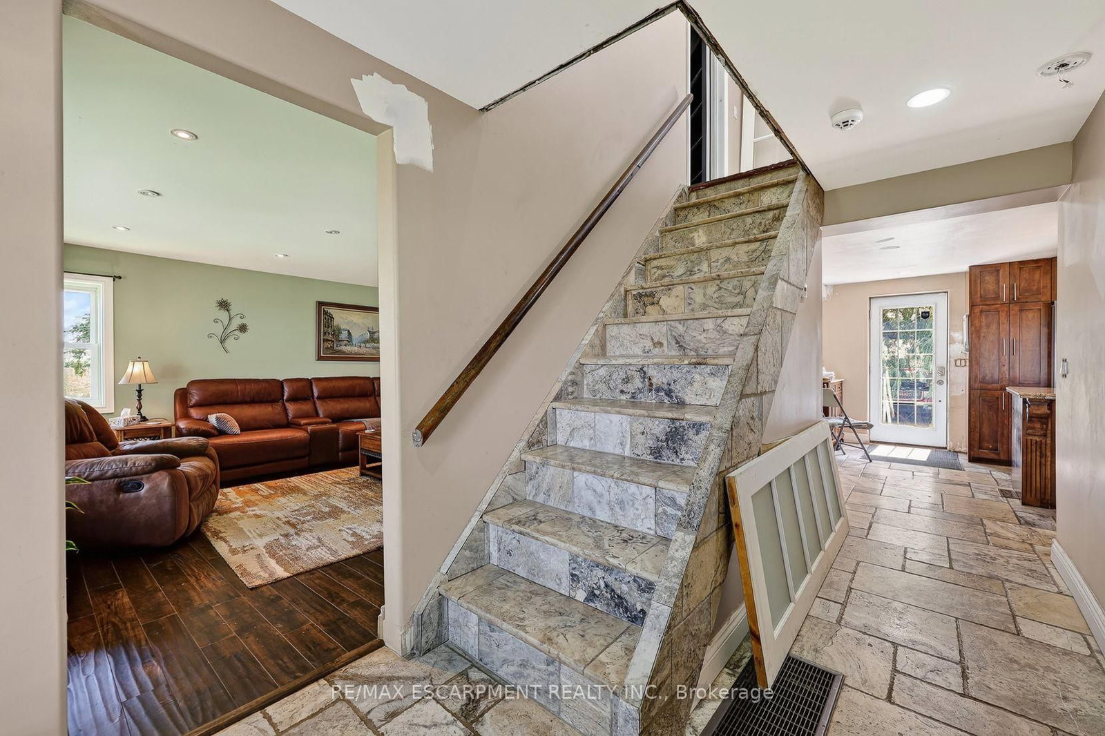 3120 Highway #3 W • Haldimand, ON photo 8