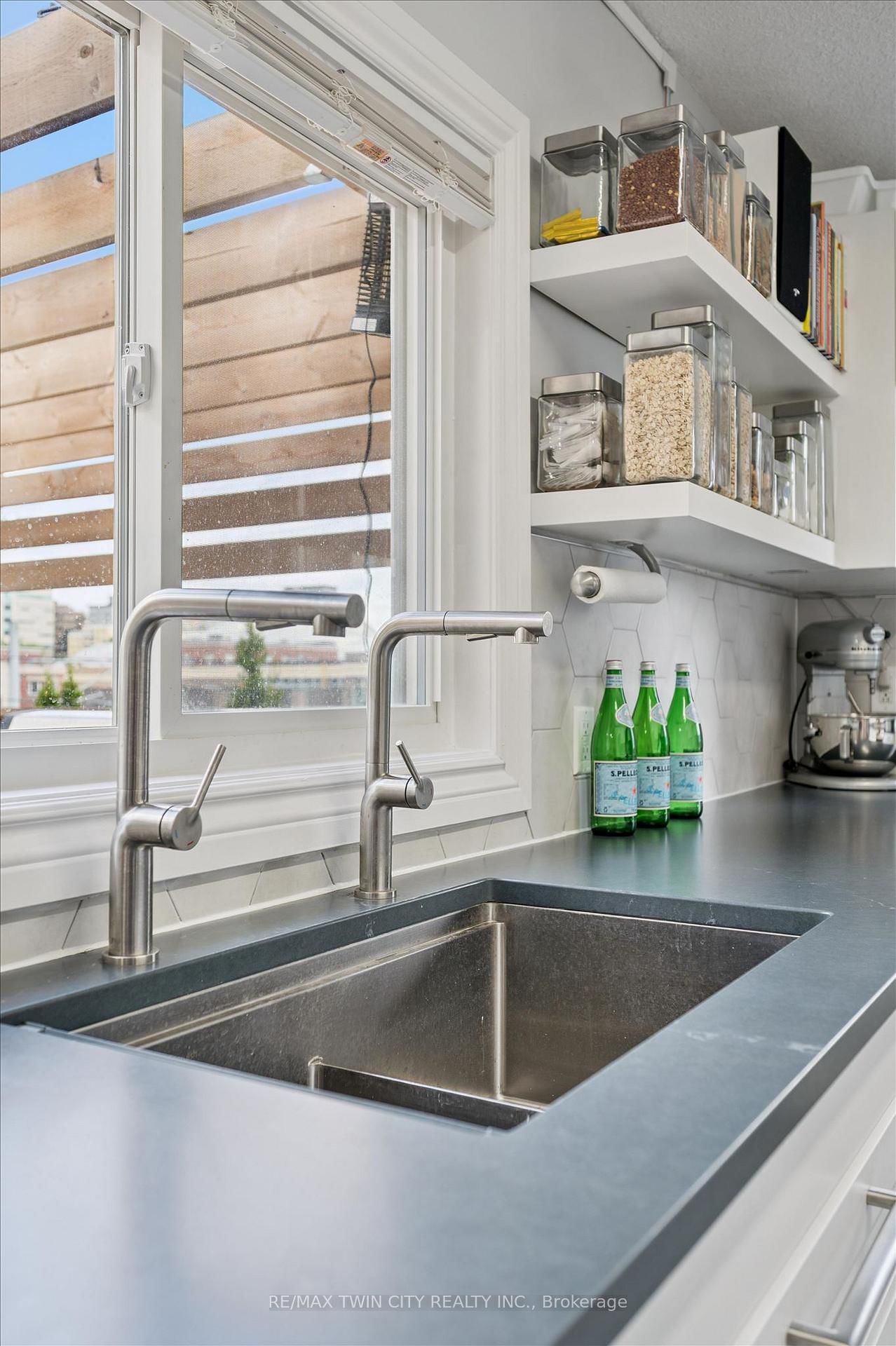 40 Madison Avenue S • Kitchener, ON photo 18