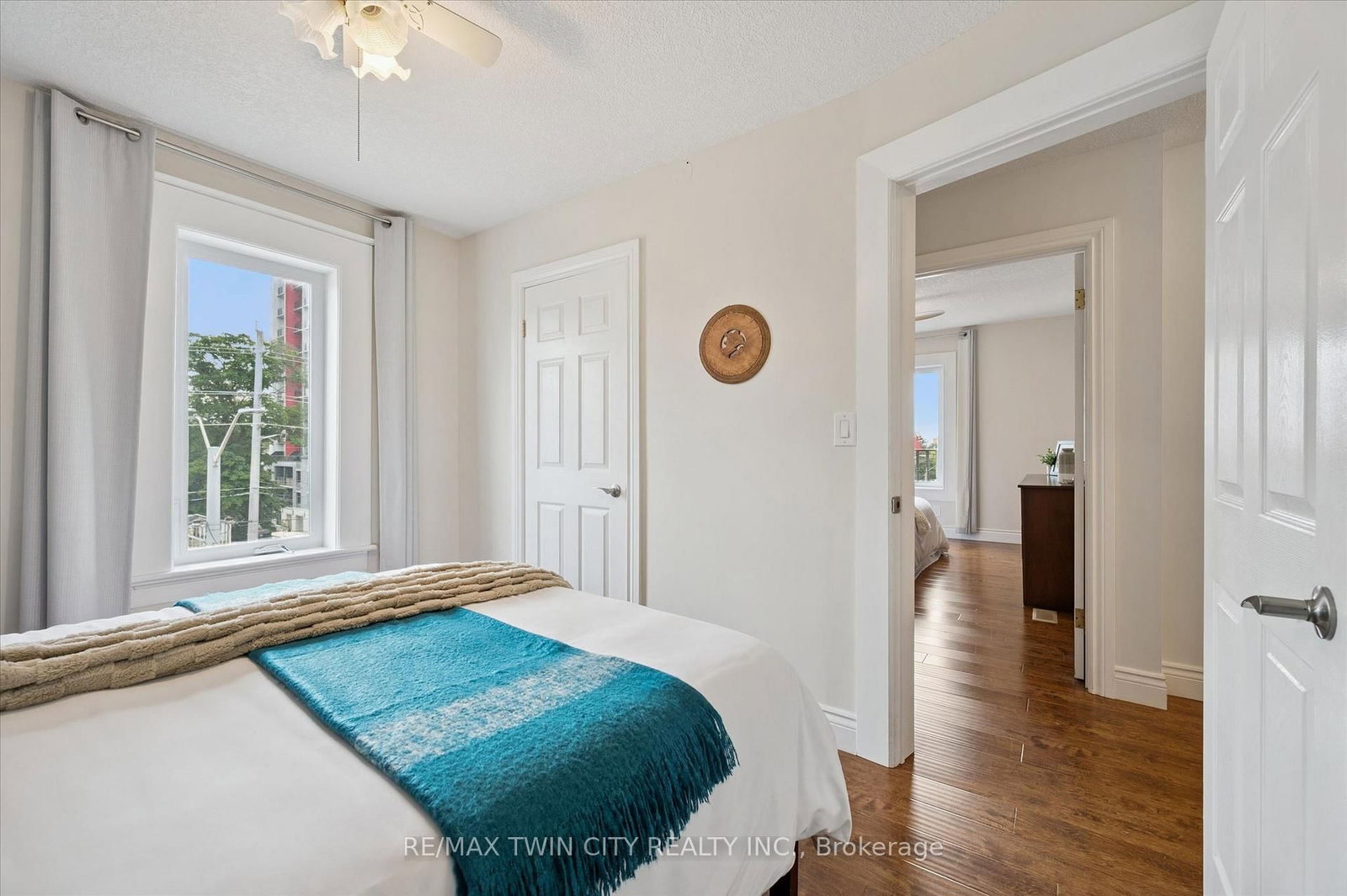 40 Madison Avenue S • Kitchener, ON photo 25