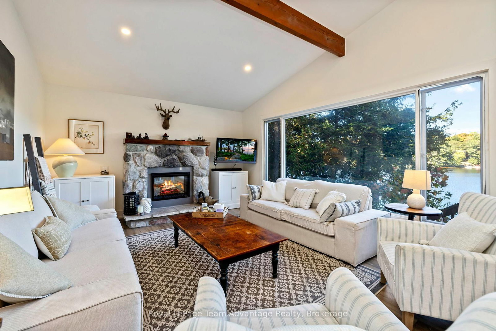 8 Firefly Way • Seguin, ON photo 12