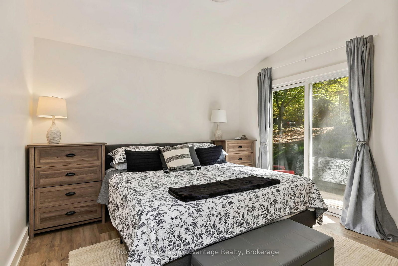 8 Firefly Way • Seguin, ON photo 17