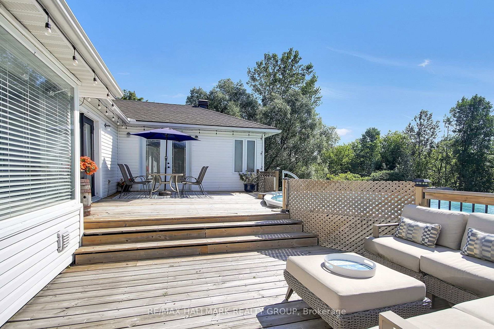 7414 Dawn Tara Drive • Ottawa, ON photo 15