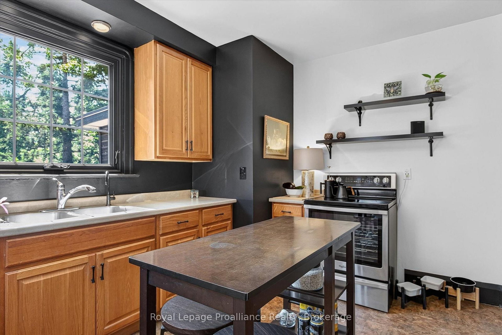 71 Lansdowne Street W • Peterborough, ON photo 13