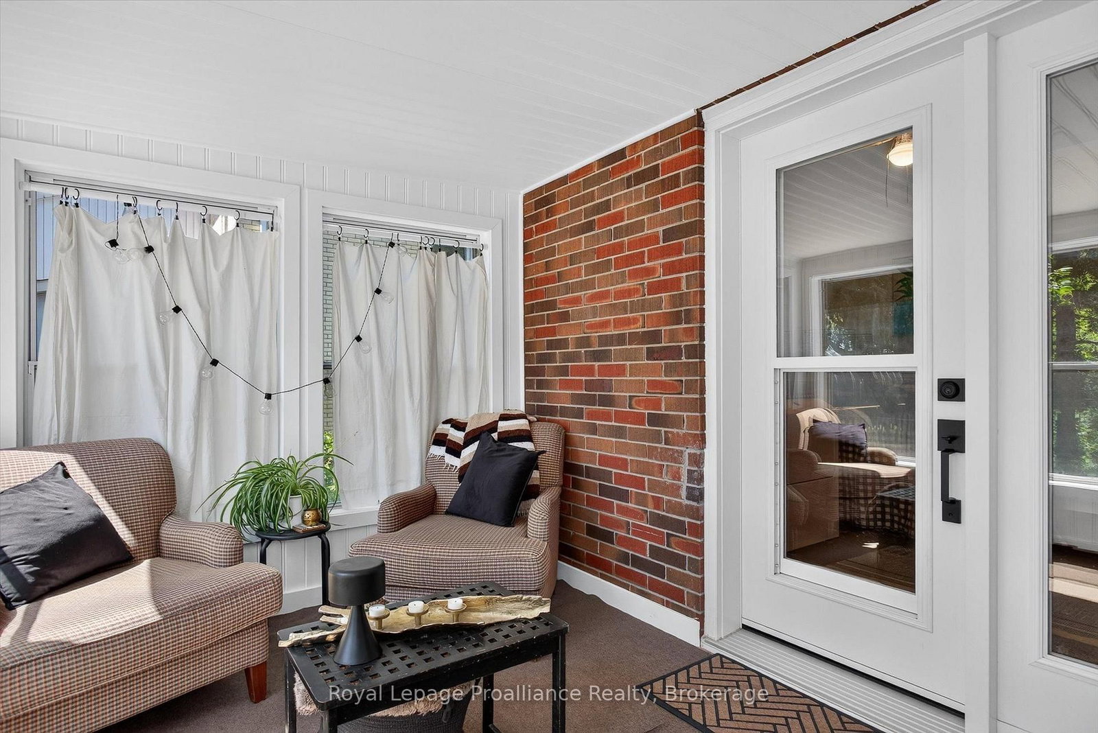 71 Lansdowne Street W • Peterborough, ON photo 19