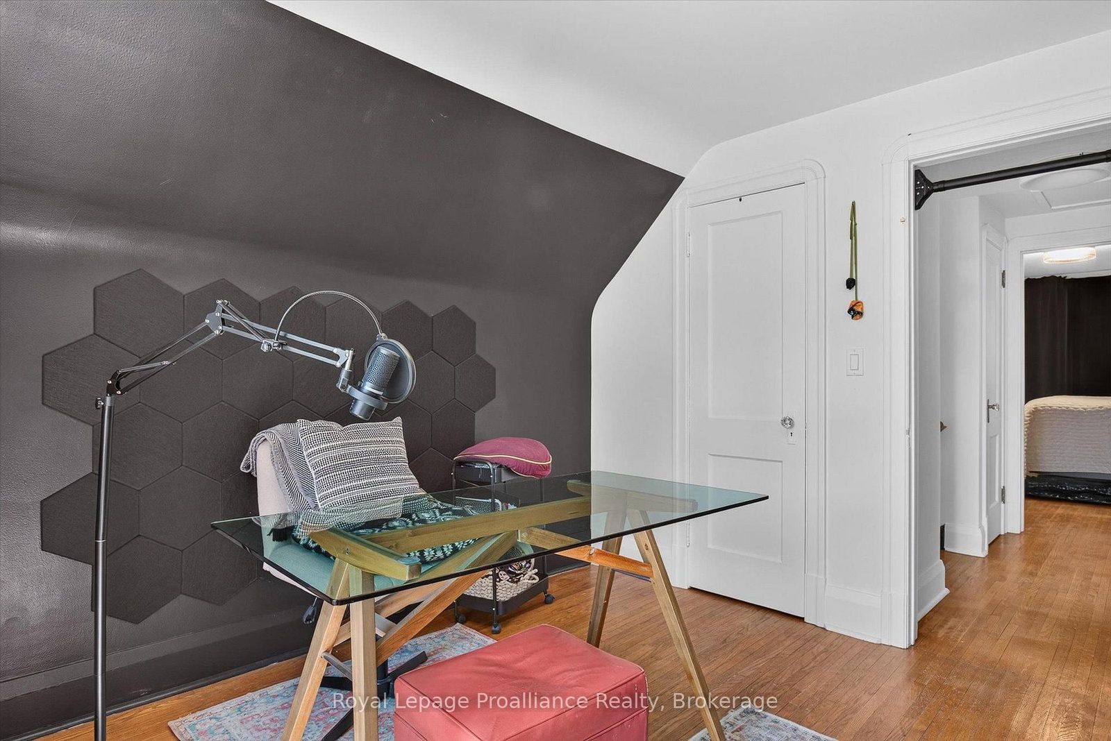 71 Lansdowne Street W • Peterborough, ON photo 26