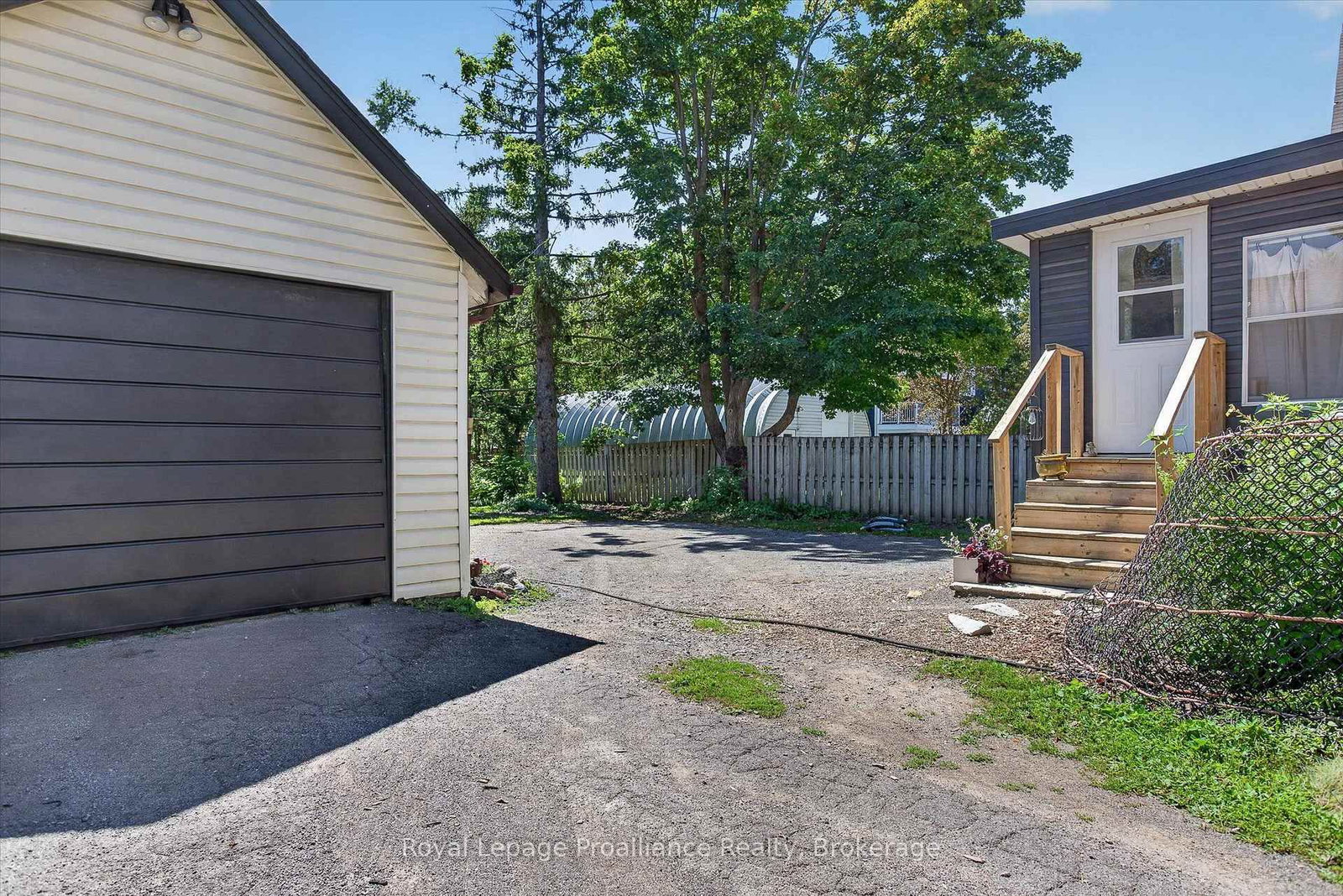 71 Lansdowne Street W • Peterborough, ON photo 41