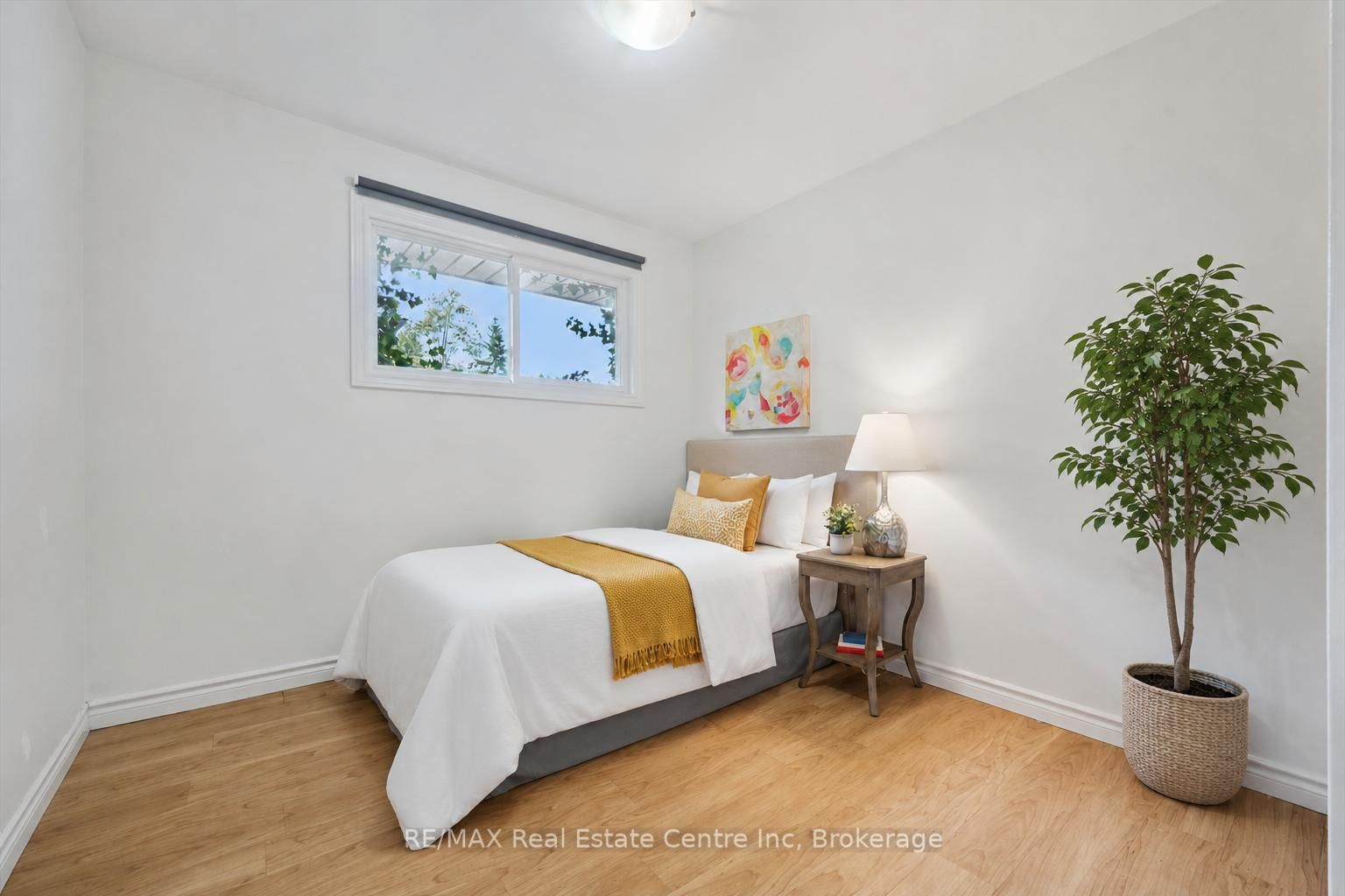 277 KATHLEEN Street • Guelph, ON photo 12