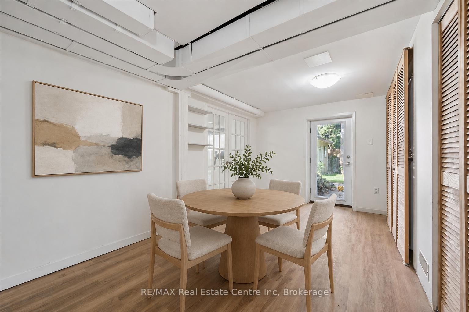 277 KATHLEEN Street • Guelph, ON photo 14