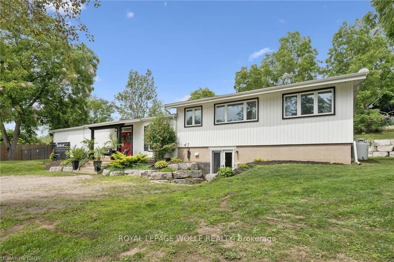 647 Brant Waterloo Road