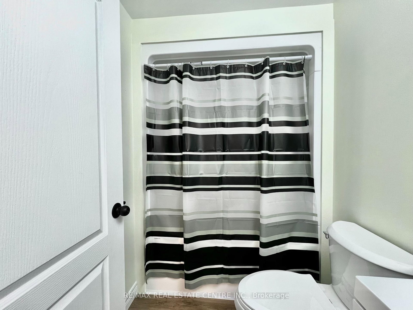 716 Russel Court • Shelburne, ON photo 32