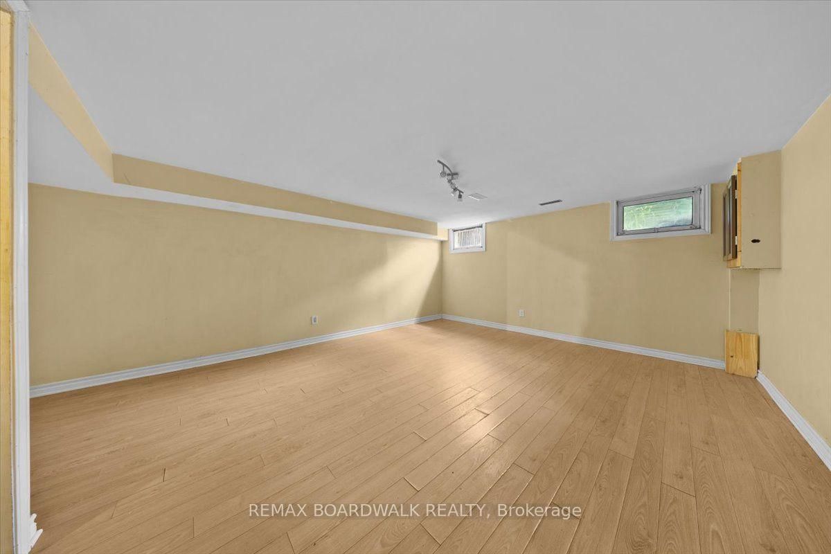 1864 Lenester Avenue W • Ottawa, ON photo 31
