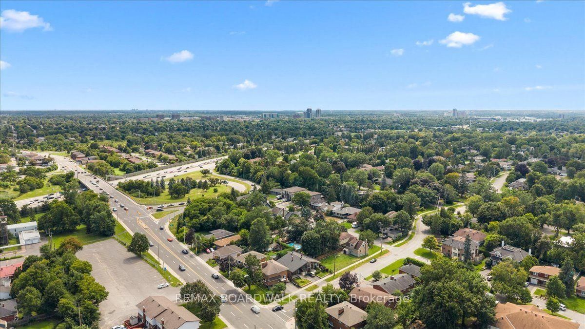 1864 Lenester Avenue W • Ottawa, ON photo 40