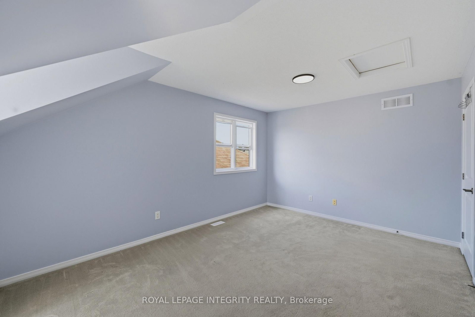 223 HUNTSVILLE Drive • Ottawa, ON photo 35