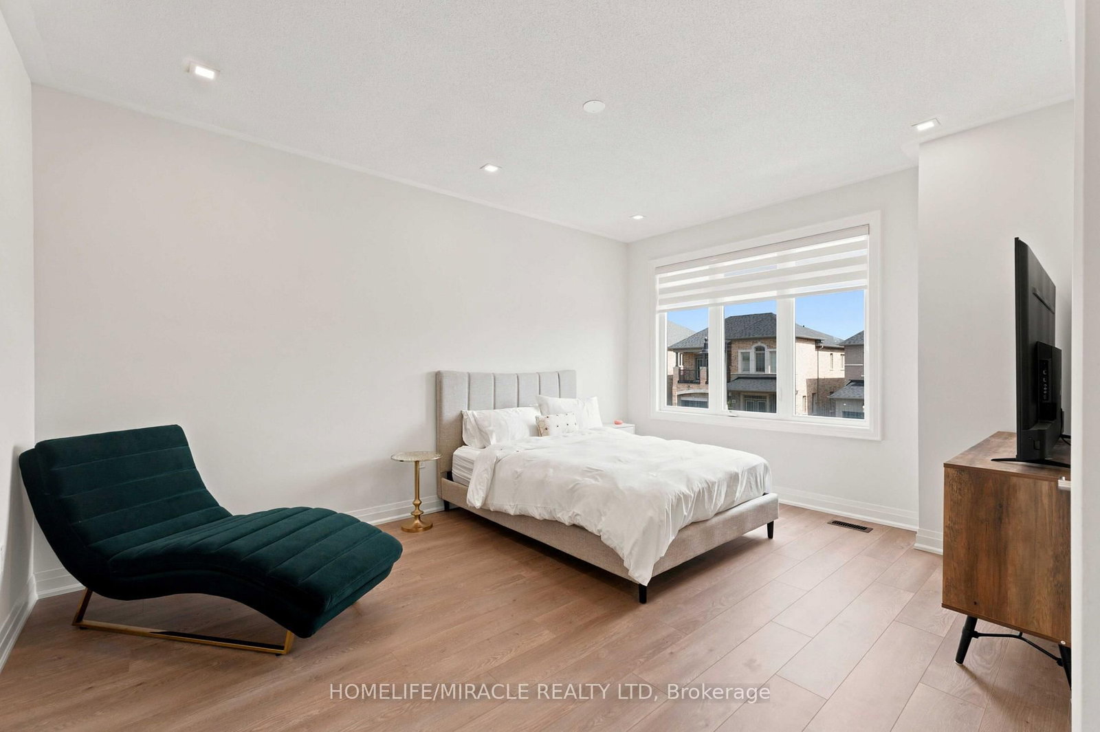 19 Kenesky Drive • Hamilton, ON photo 35