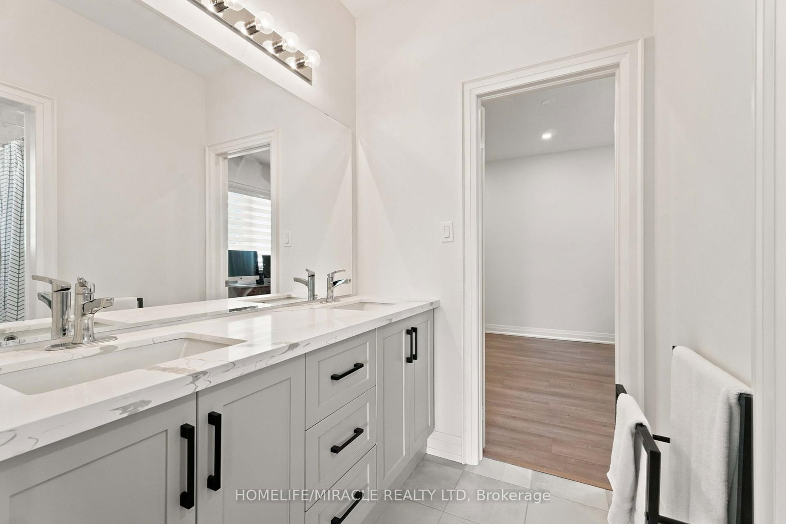 19 Kenesky Drive • Hamilton, ON photo 36