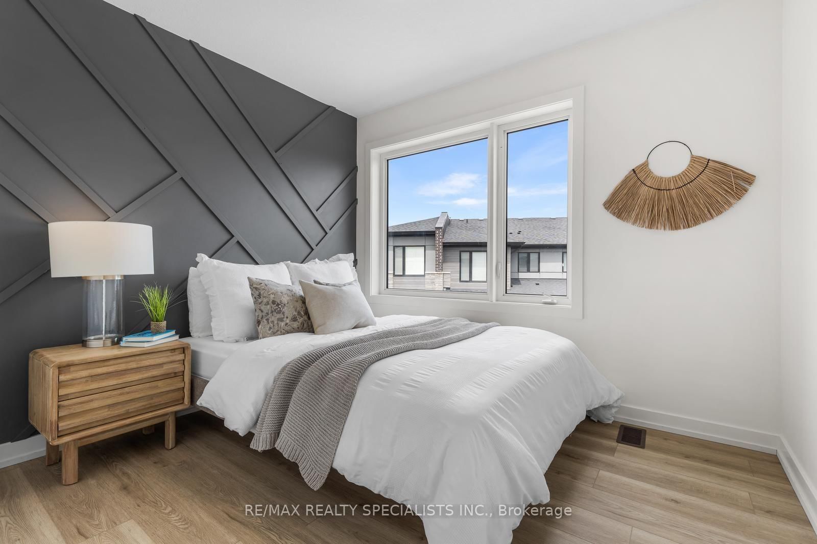 590 North Service Road • #103 • Hamilton, ON photo 21