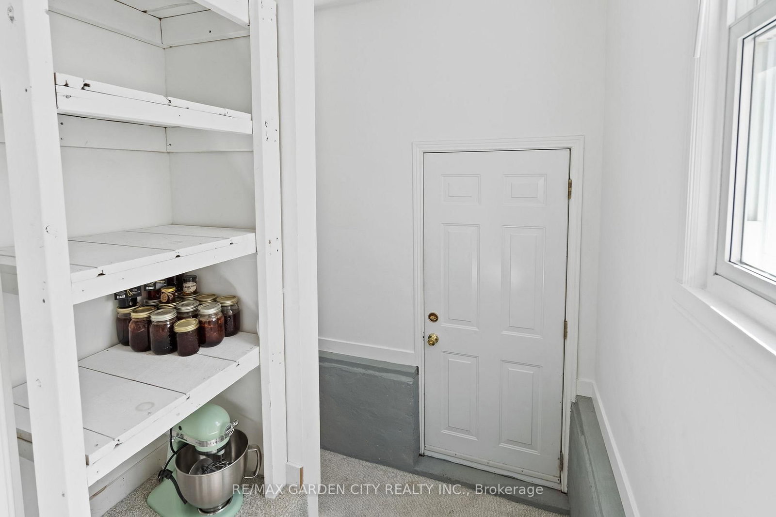 38 Oakwood Street • Port Colborne, ON photo 20