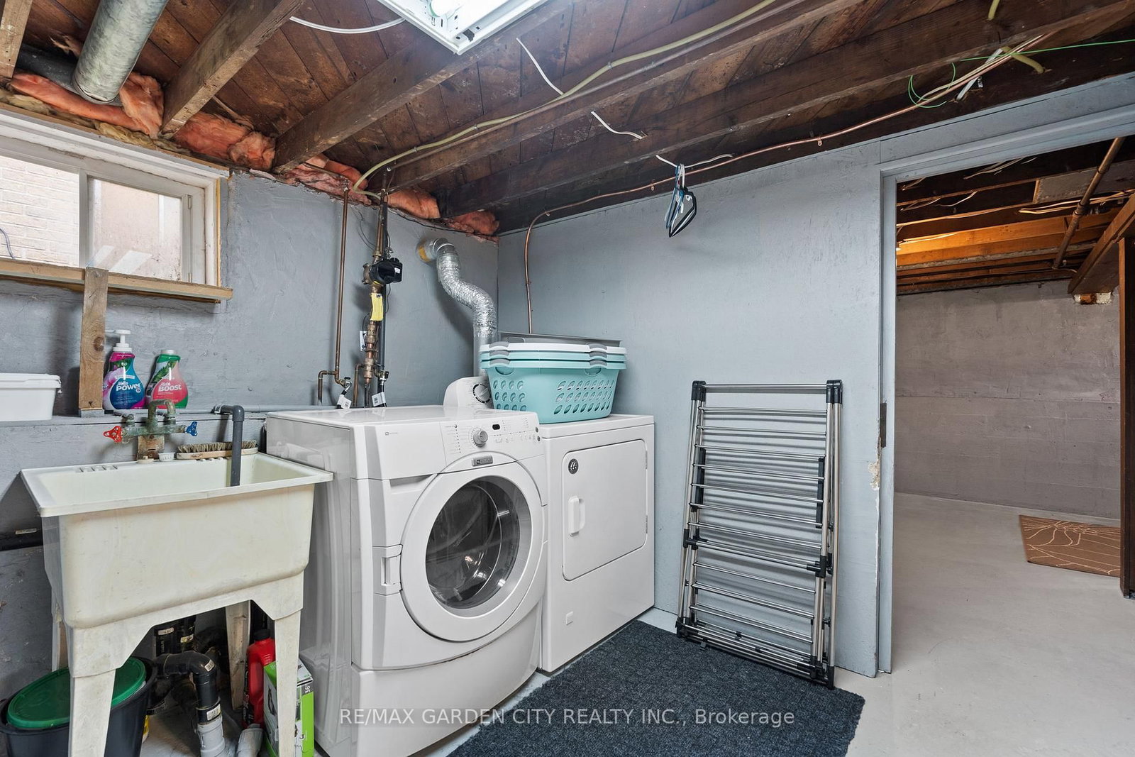38 Oakwood Street • Port Colborne, ON photo 21