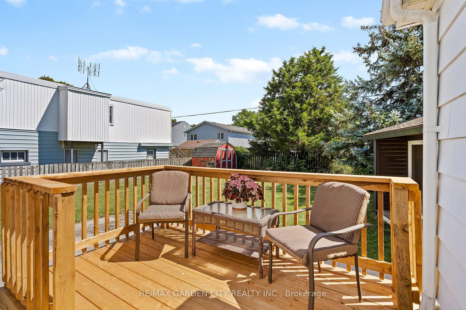 38 Oakwood Street • Port Colborne, ON photo 25
