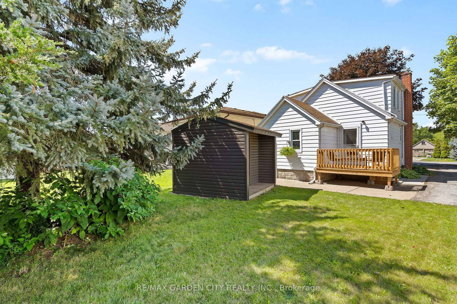 38 Oakwood Street • Port Colborne, ON photo 26