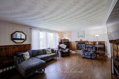 7287 Wellington Rd 109 • Mapleton, ON photo 8