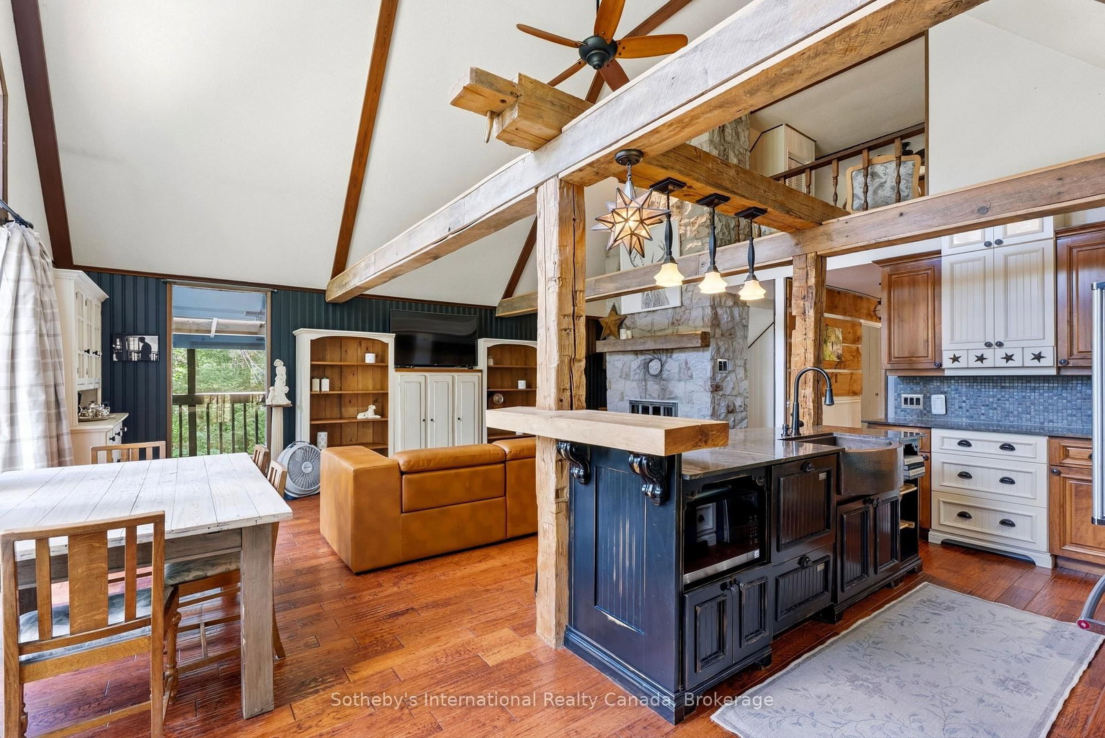 132 Douglas Drive • Bracebridge, ON photo 11