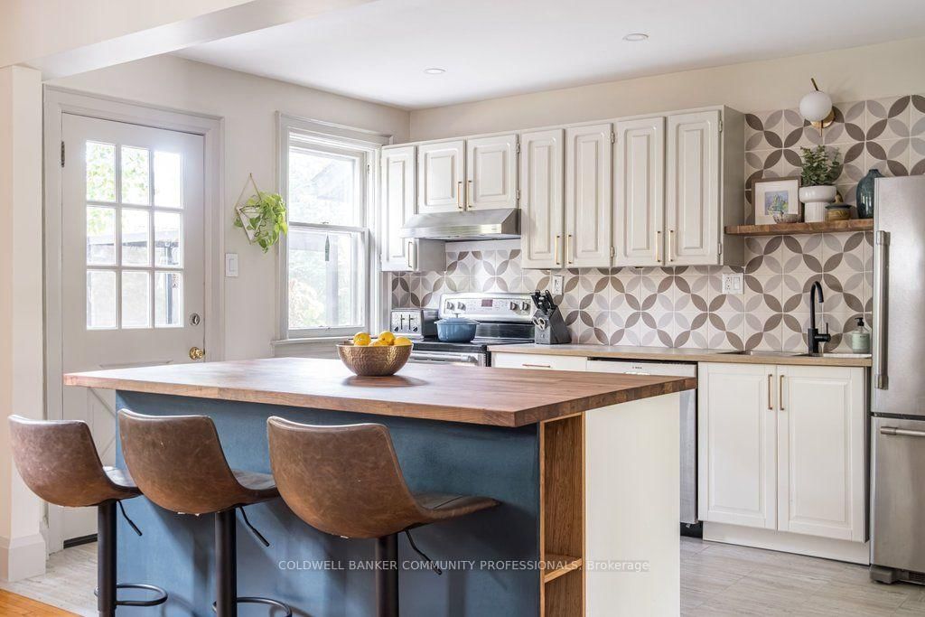 78 Paisley Avenue N • Hamilton, ON photo 18