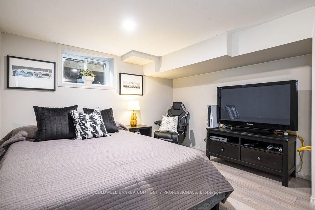 78 Paisley Avenue N • Hamilton, ON photo 39