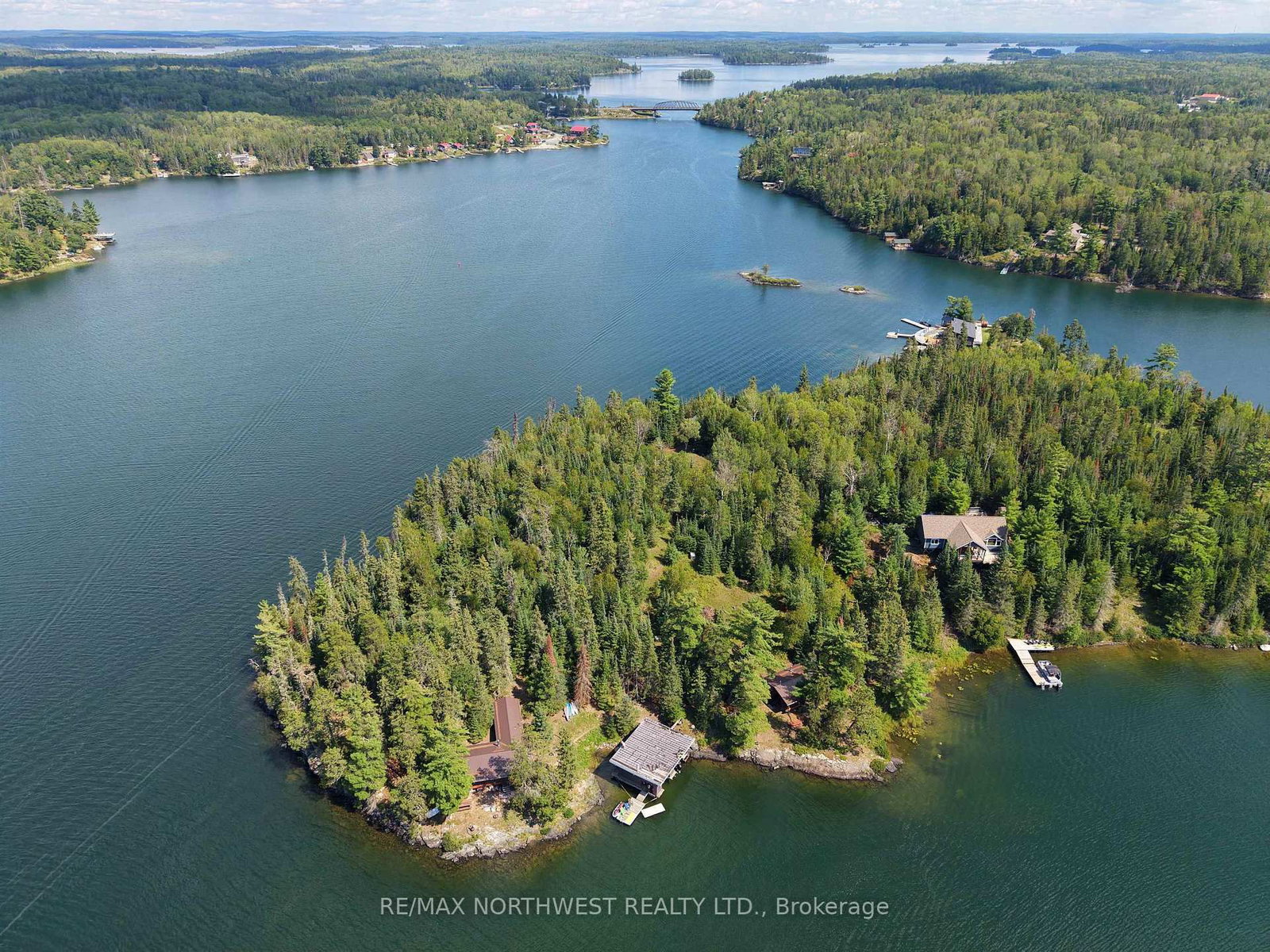 68 Whitefish Bay Island • Sioux Narrows-Nestor Falls, ON photo 1