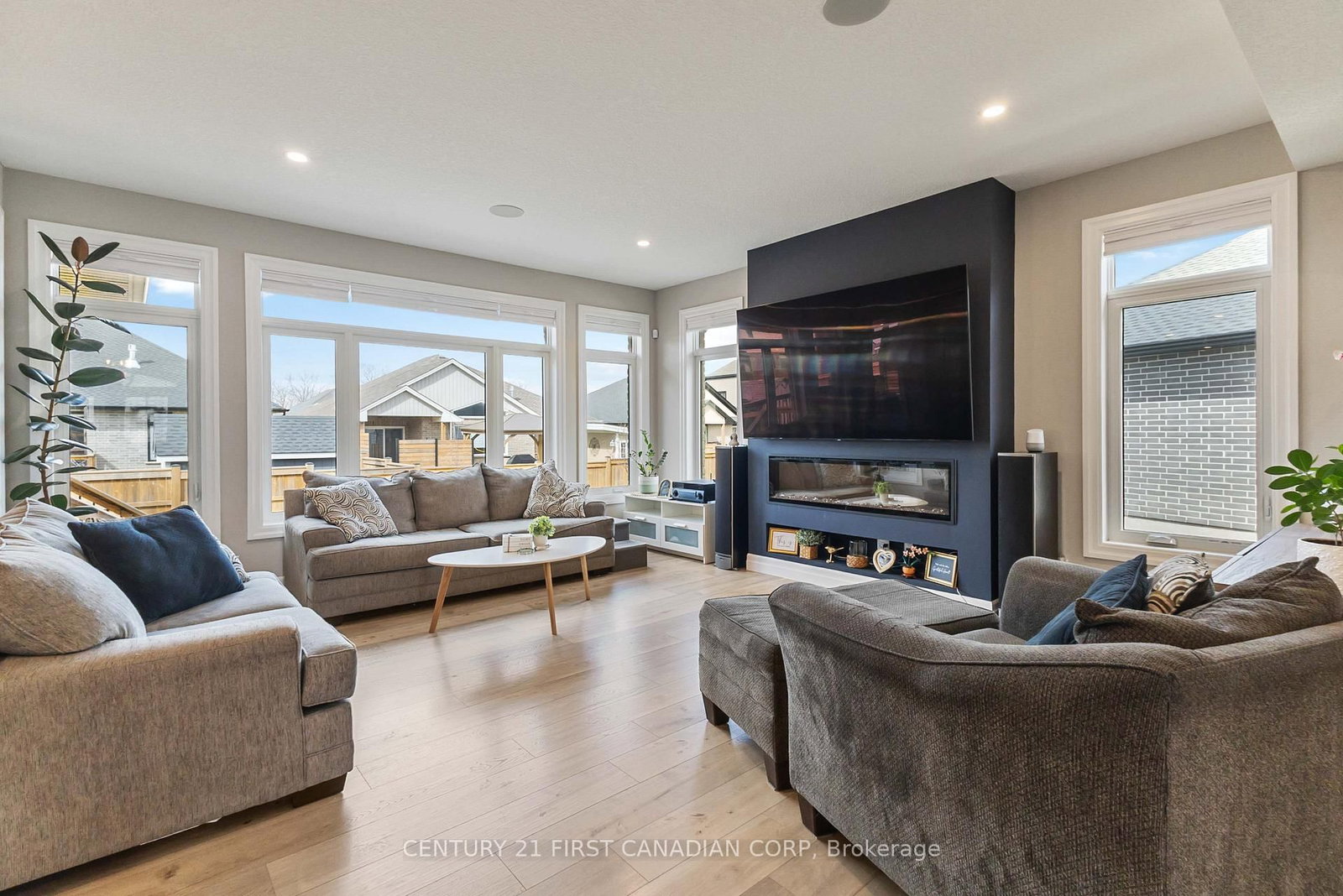 52 Royal Dornoch Drive • St. Thomas, ON photo 12