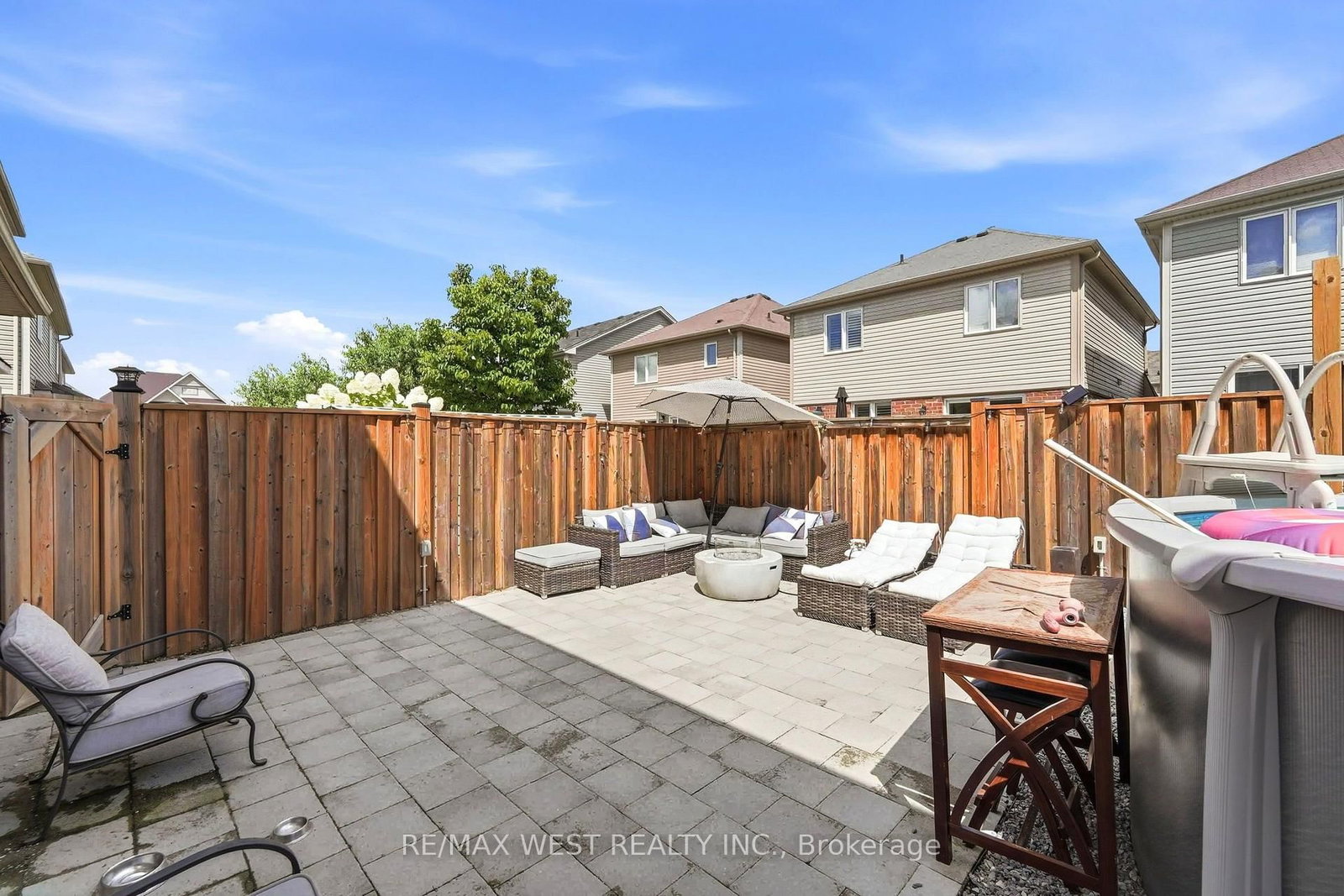 234 Voyager Pass • Hamilton, ON photo 11