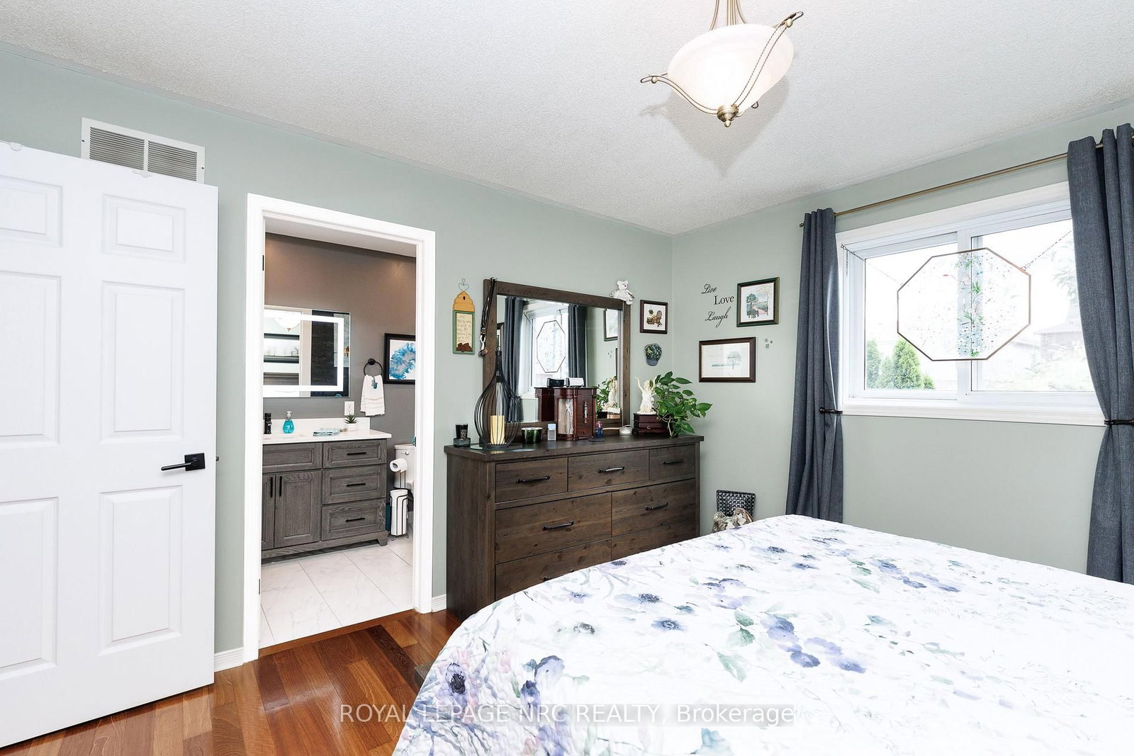 277 FORKS Road • Welland, ON photo 18