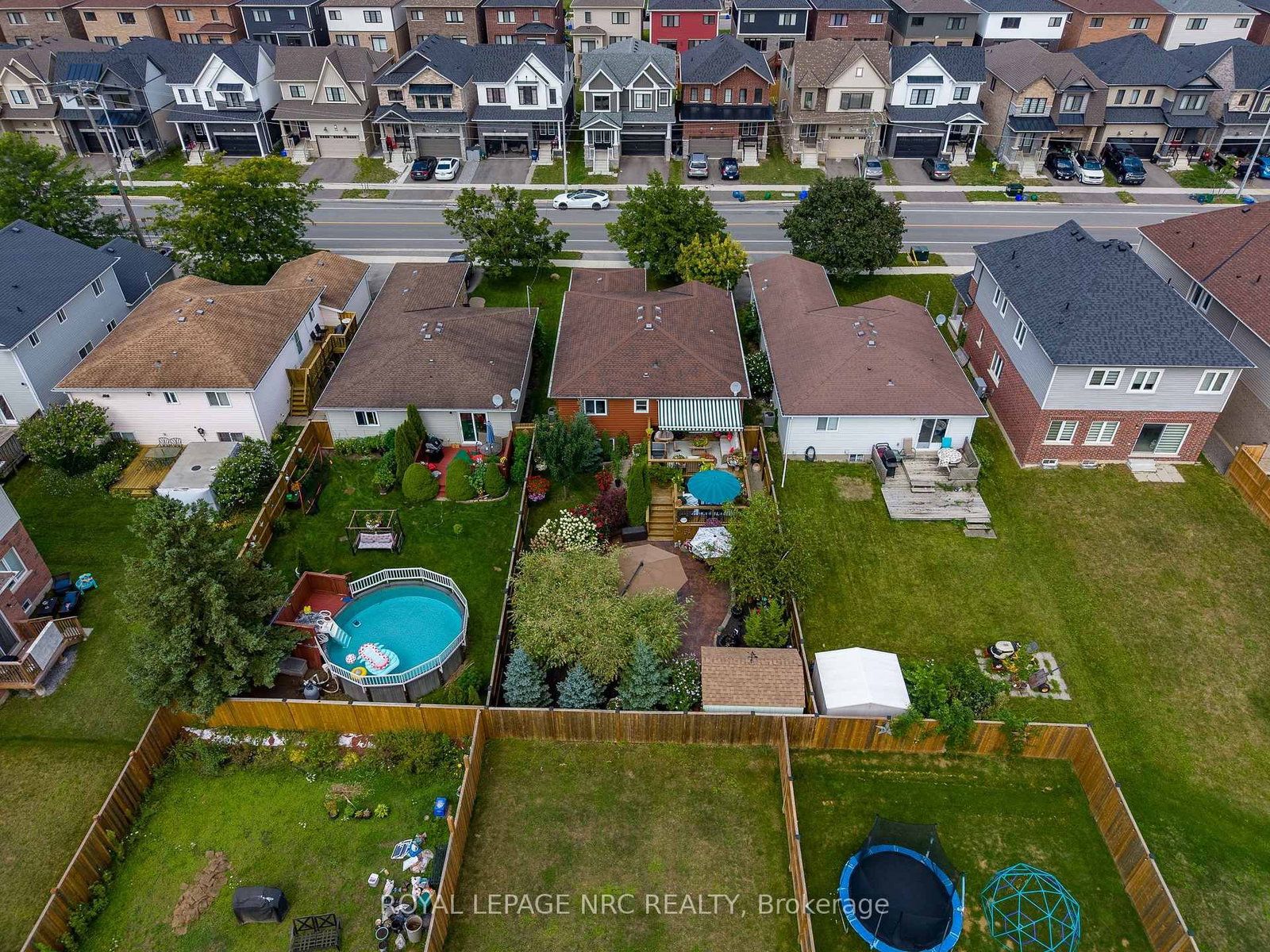 277 FORKS Road • Welland, ON photo 46