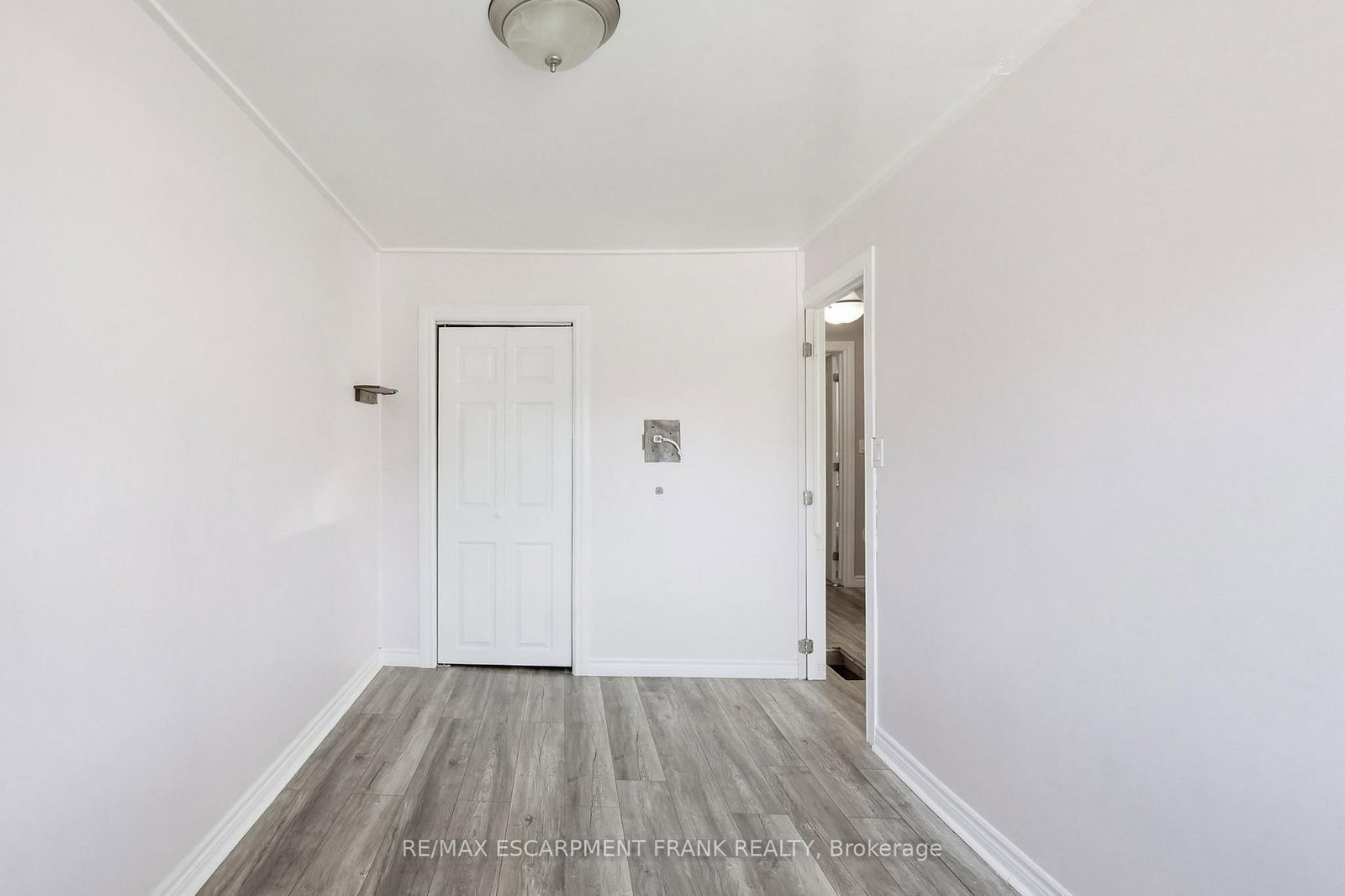53 Dalhousie Avenue • Hamilton, ON photo 32