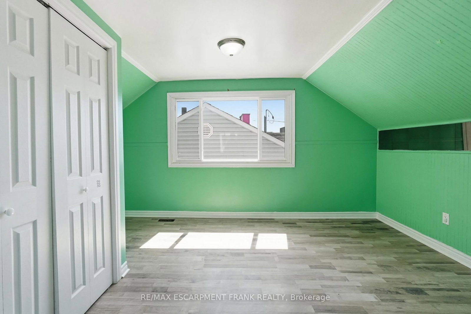 53 Dalhousie Avenue • Hamilton, ON photo 37