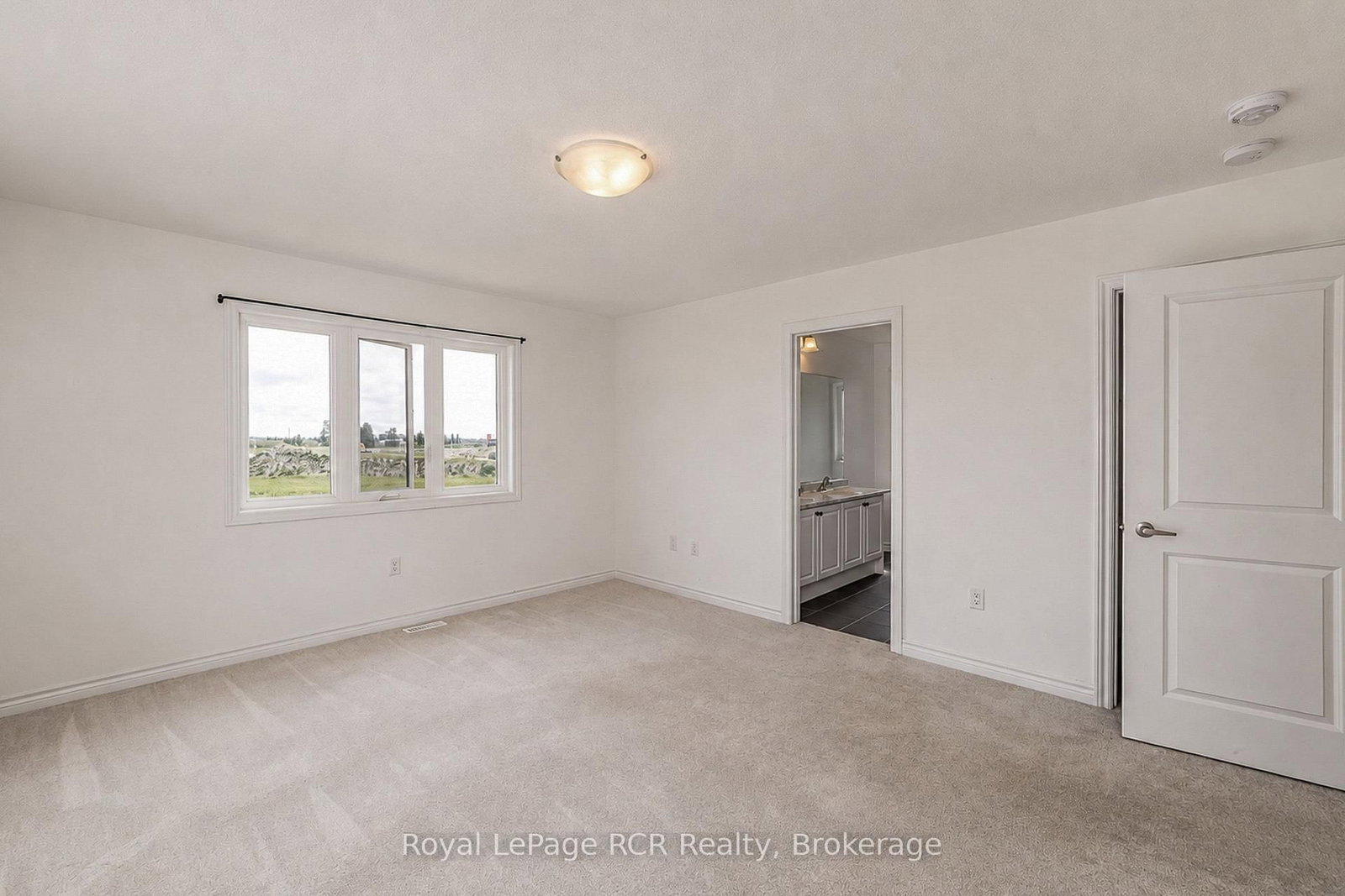444 Vandusen Avenue • Southgate, ON photo 17