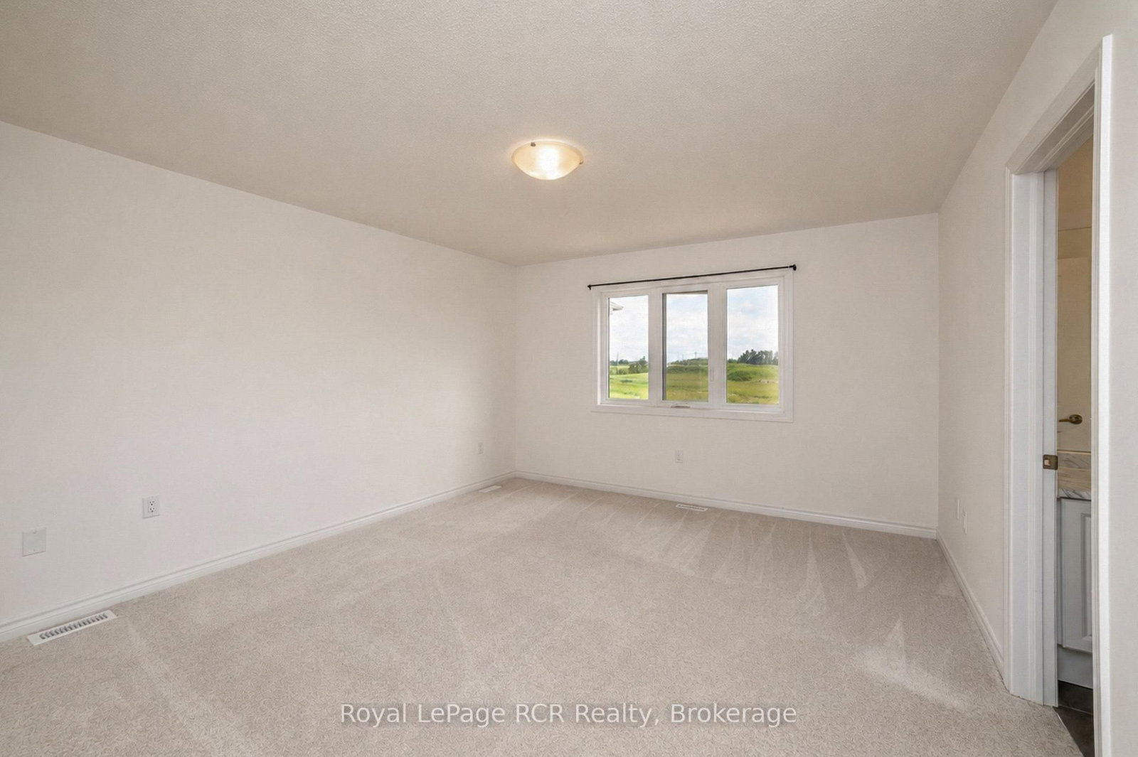444 Vandusen Avenue • Southgate, ON photo 26