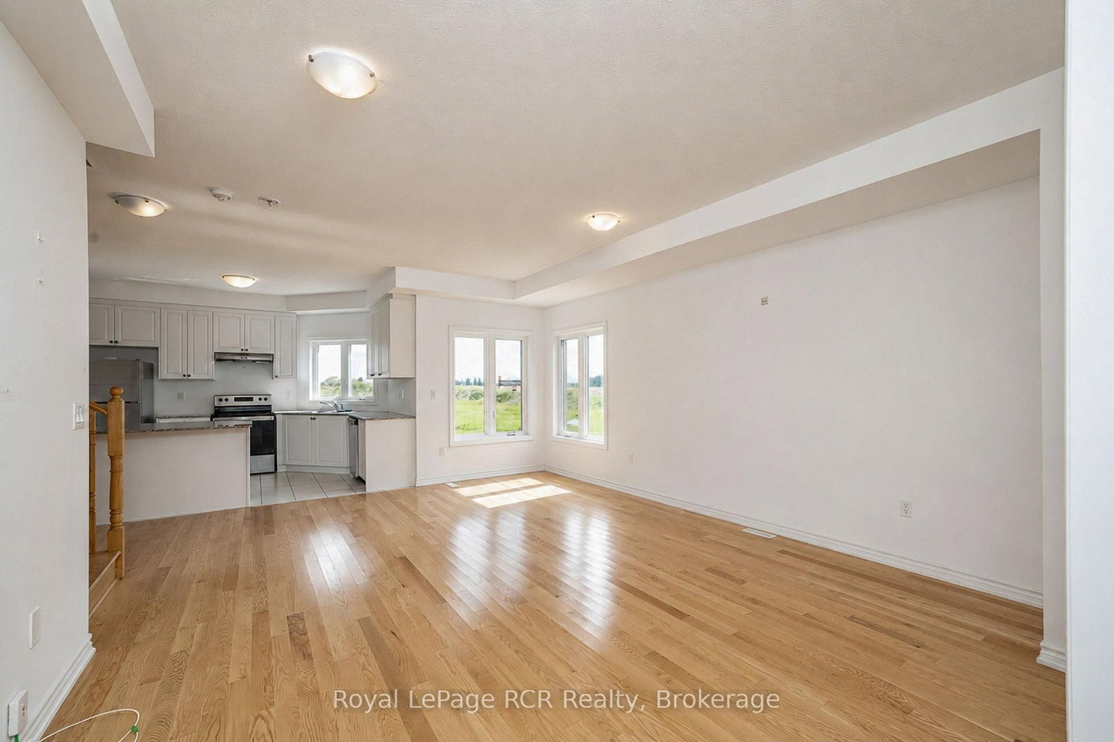 444 Vandusen Avenue • Southgate, ON photo 8