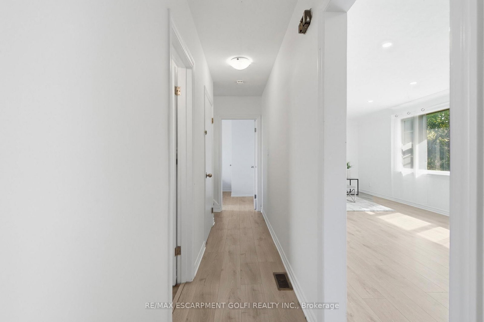 87 Radford Street • Hamilton, ON photo 13