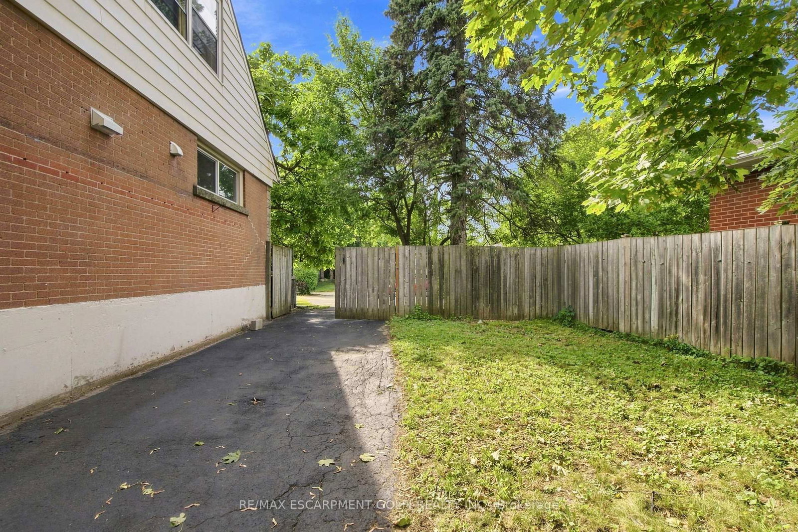87 Radford Street • Hamilton, ON photo 28
